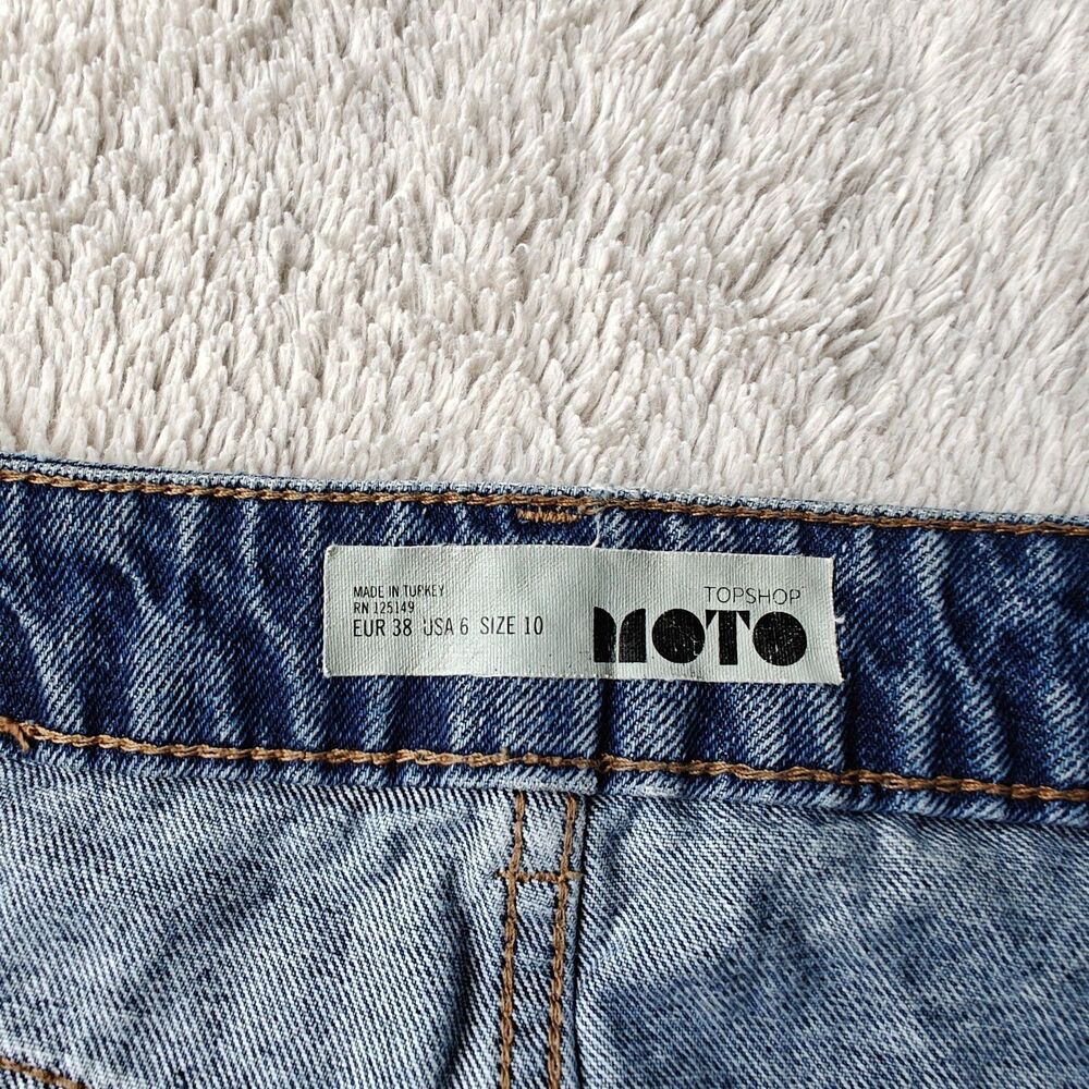 Topshop Moto Denim Mini Skirt Women's 6 Zip Up Mid Wash Blue Raw Hem Y2K 90s - Picture 3 of 7